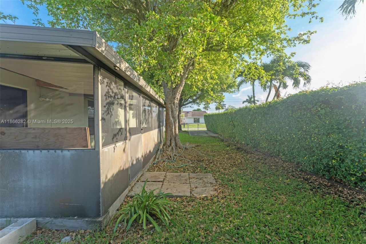 13231 SW 86th St, Miami, FL 33183 Photo
