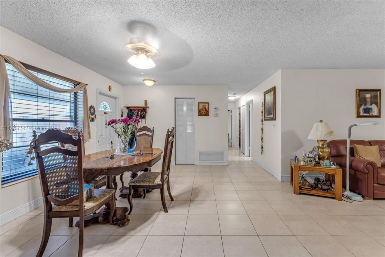 13231 SW 86th St, Miami, FL 33183 Photo