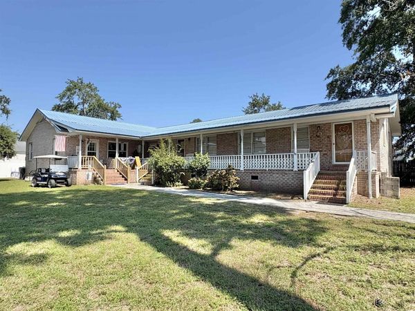 520 & 526 Boundary Ave., Murrells Inlet, SC 29576
