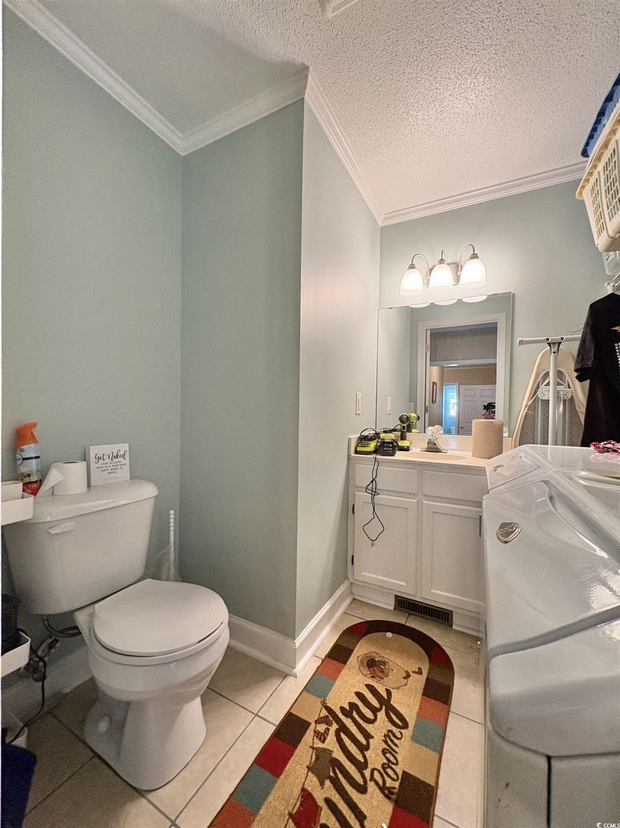 520 & 526 Boundary Ave. Photo 13