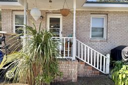 520 & 526 Boundary Ave. photo 4