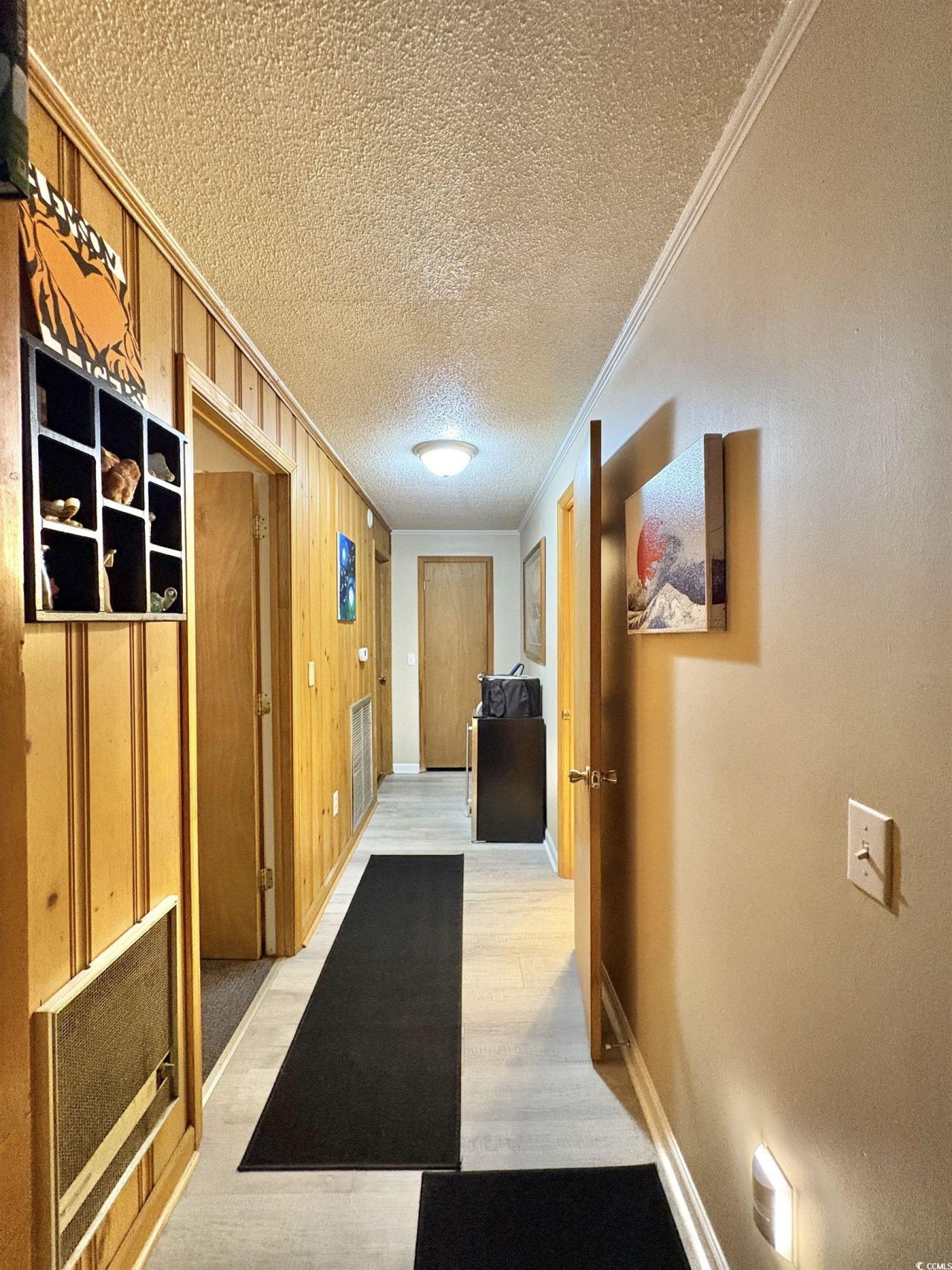 520 & 526 Boundary Ave. Photo 25