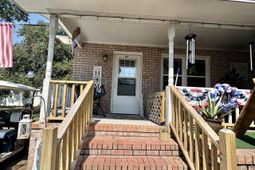 520 & 526 Boundary Ave. photo 4