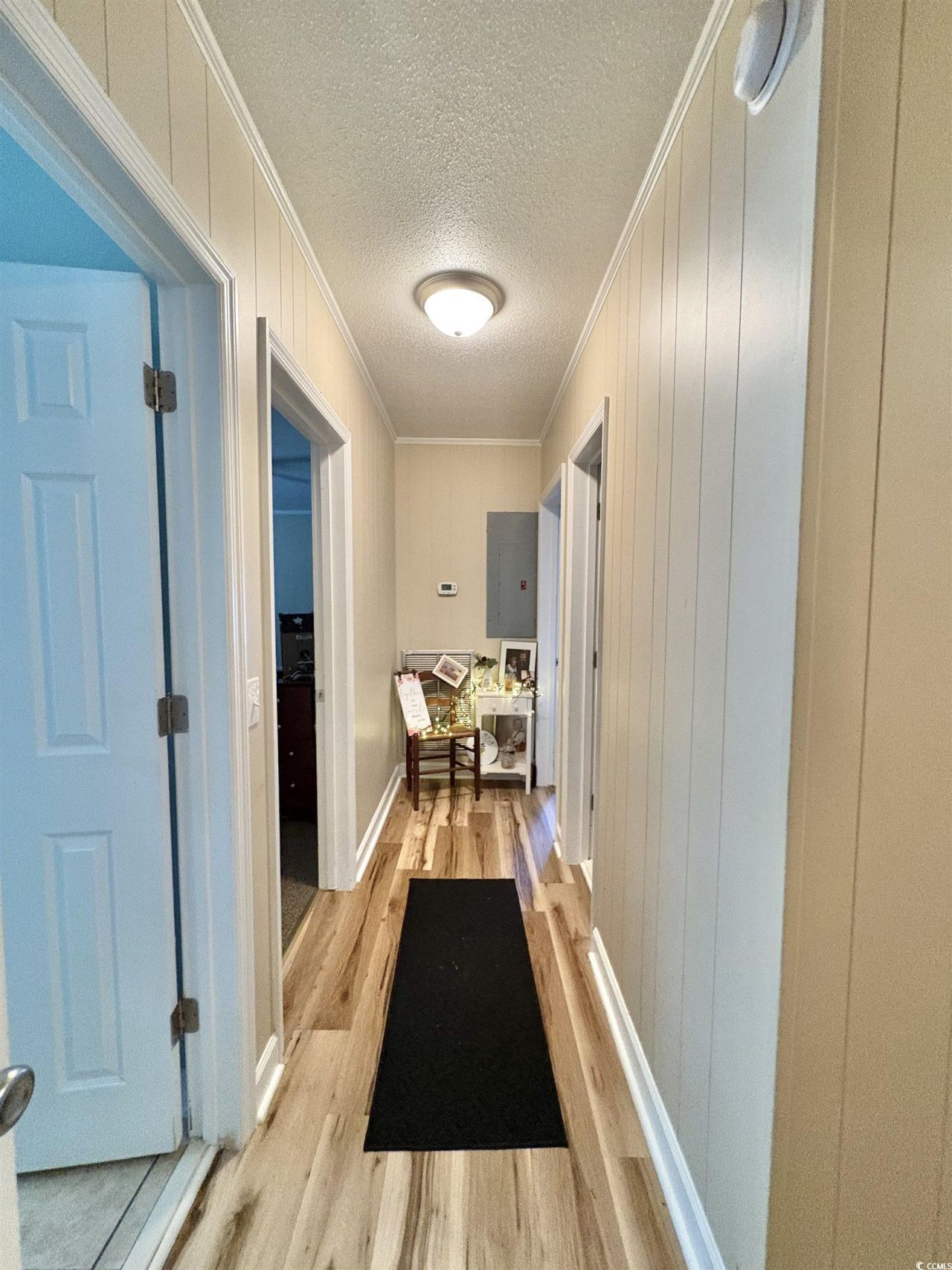 520 & 526 Boundary Ave. Photo 8