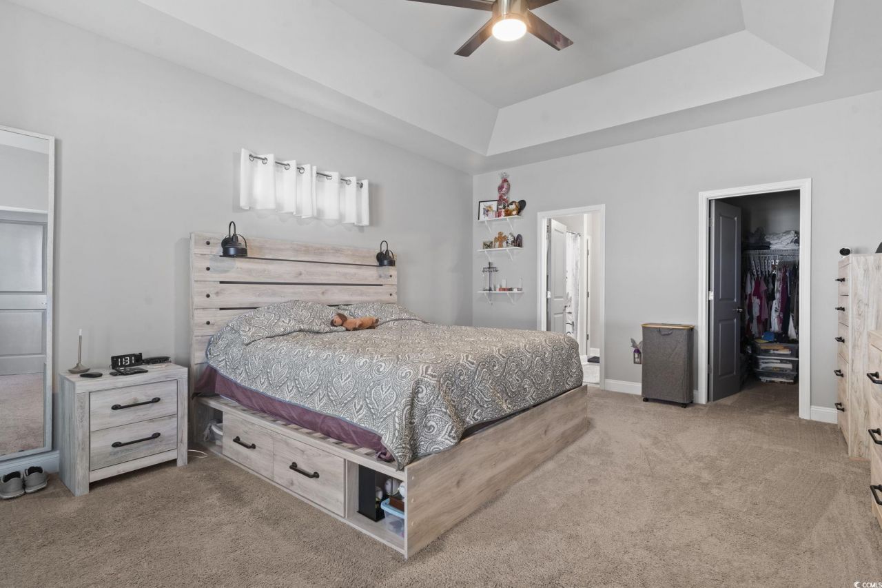 804 Twickenham Loop Photo 15