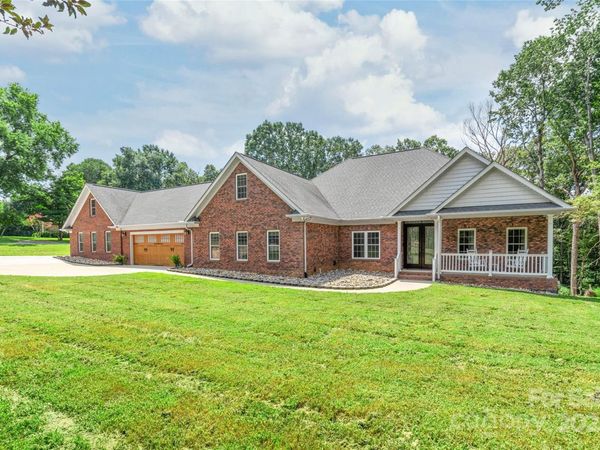 3009 Brooks Mill Lane, Wingate, NC 28174