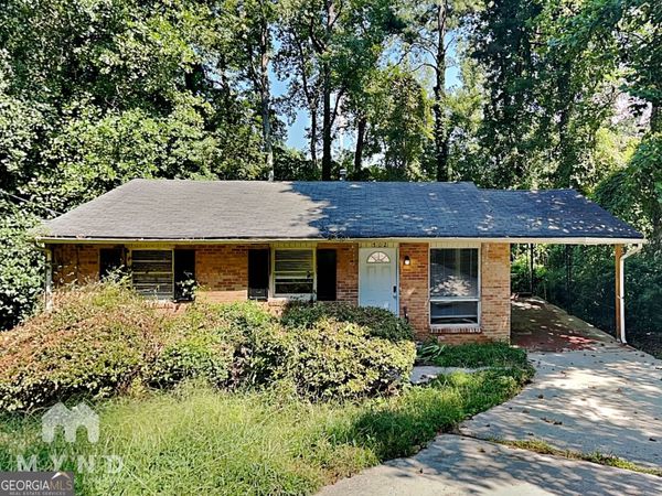 502 Fairlane Circle NW, Atlanta, GA 30331