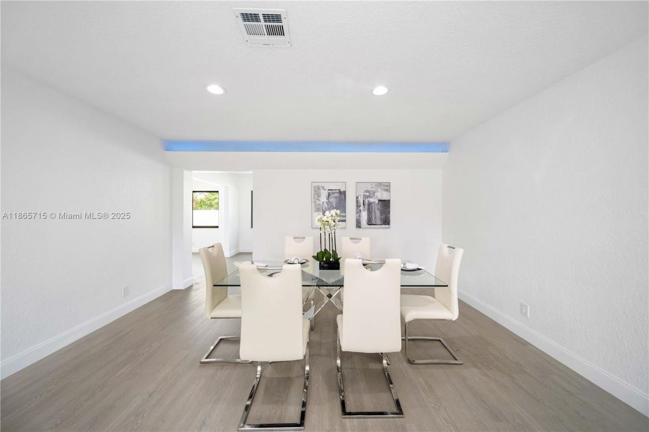 1985 Windward Dr, Lauderdale by the Sea, FL 33062 Photo