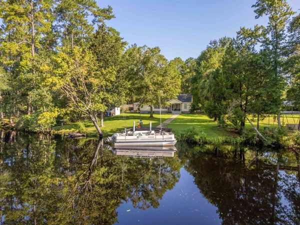 11 Green Road, Sopchoppy, FL 32358