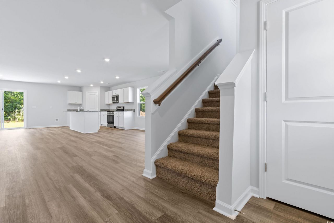 1006 Cherrystone Loop Photo 2