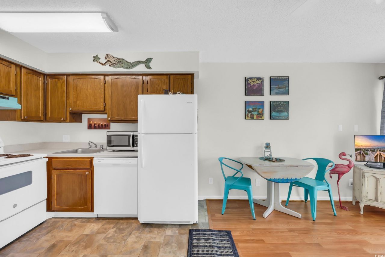 301 N Waccamaw Dr. Photo 11