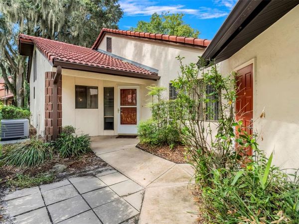 701 CLUSTERWOOD DRIVE, YALAHA, FL 34797