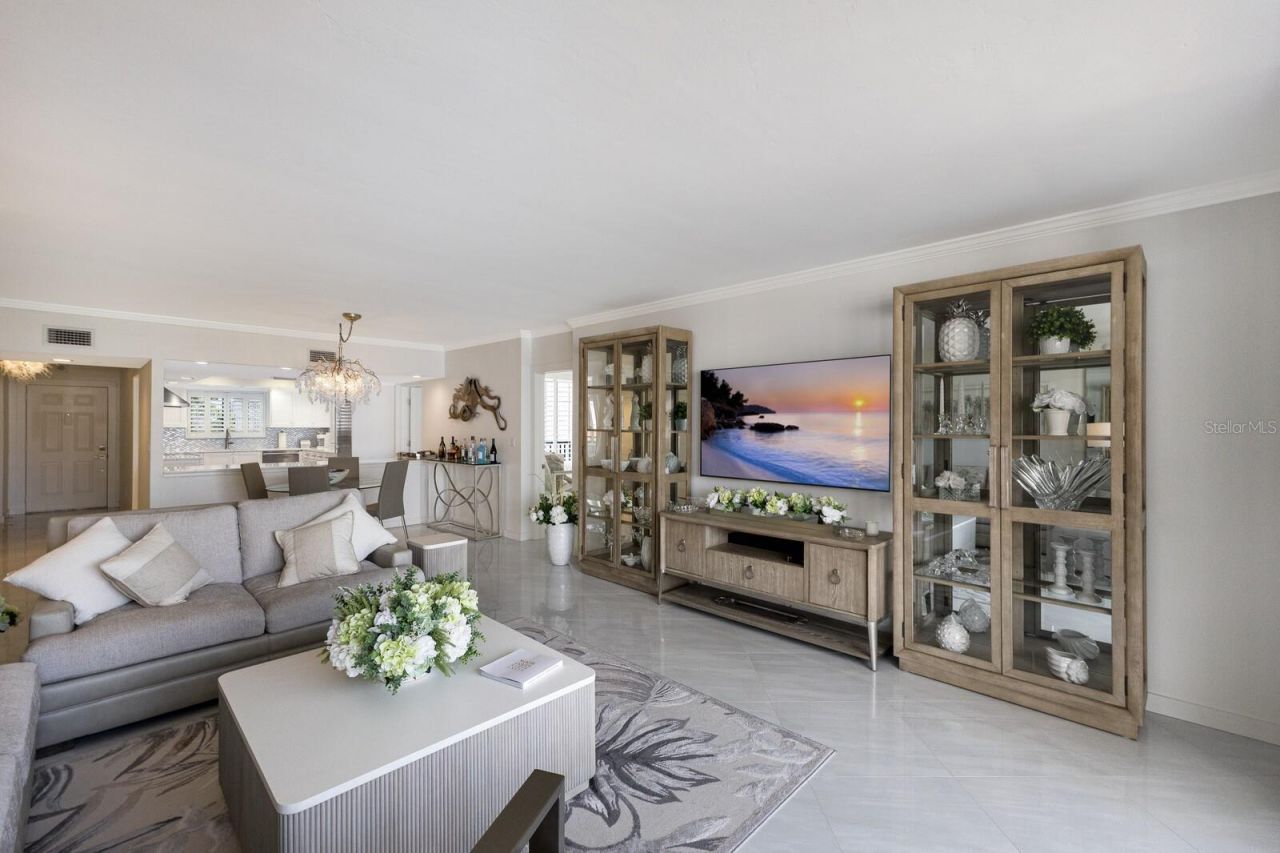 1445 Gulf Of Mexico Drive, Unit 304, Longboat Key, FL 34228 Photo