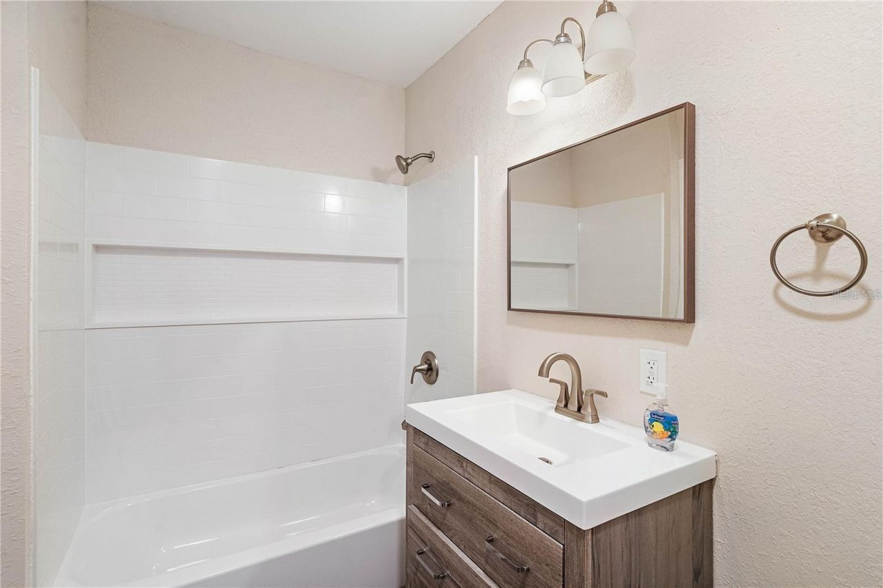 7101 59th Street N, Pinellas Park, FL 33781 Photo