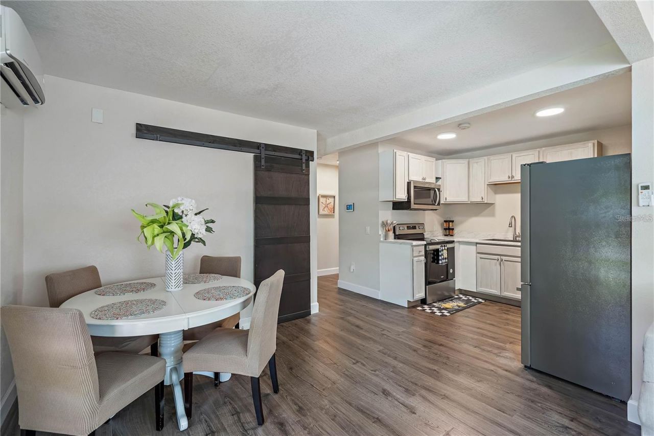 7101 59th Street N, Pinellas Park, FL 33781 Photo