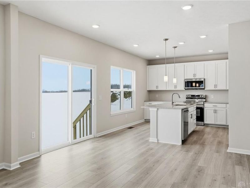 514 Red Maple Lane, Wilmington, OH 54177 Photo 17