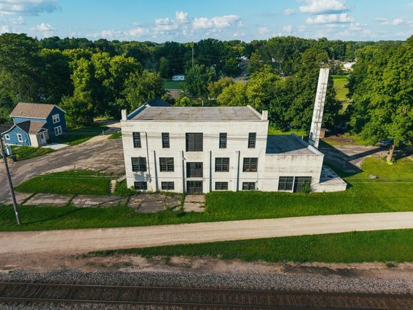 336 N Spring Street, Columbus, WI 53925