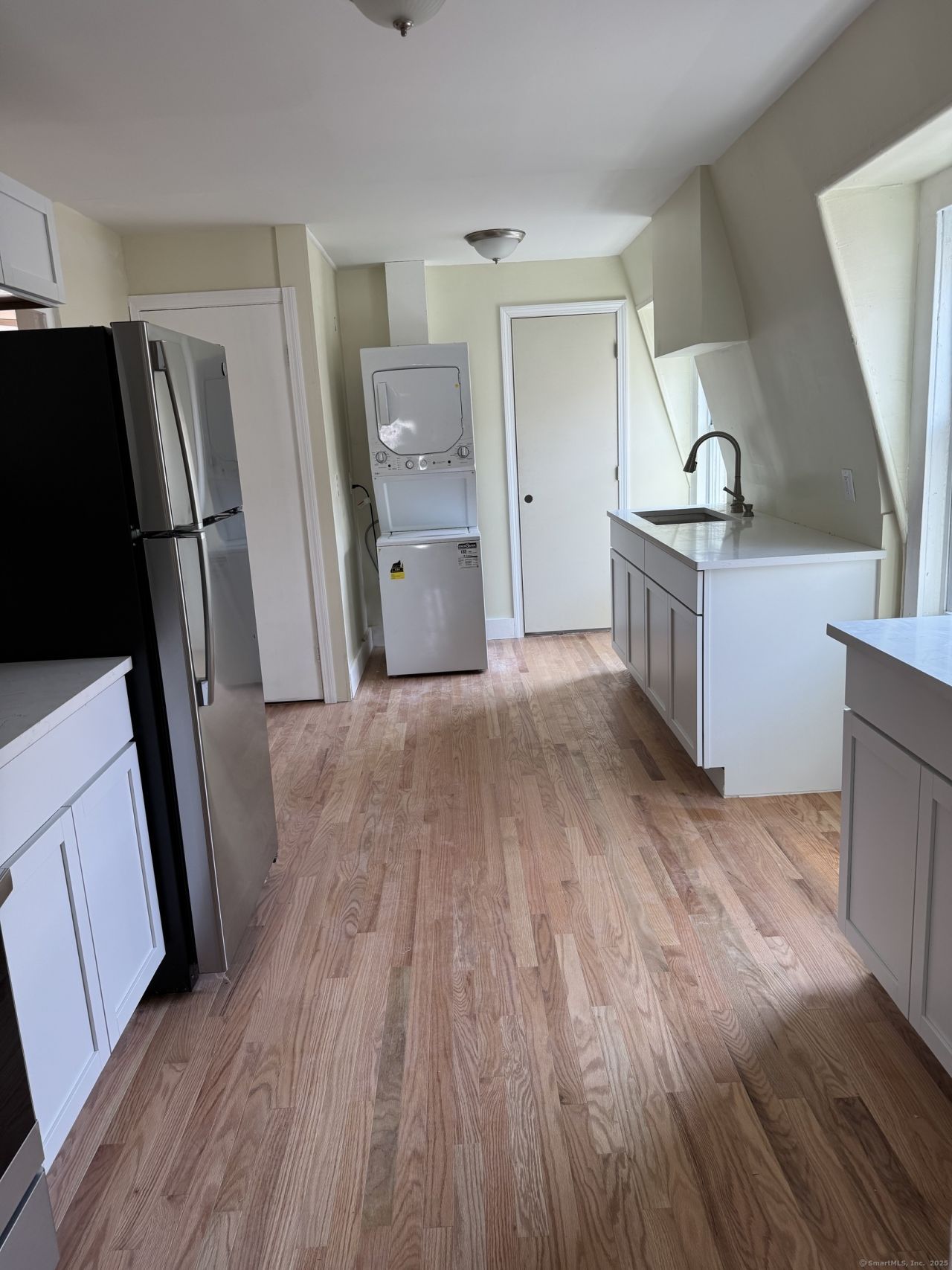 52 Pearl, Unit #3, New Haven, CT 06511 Main Photo