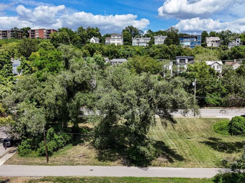 3219 Riverside Drive, Cincinnati, OH 45226 Photo 9