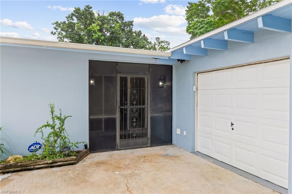 2705 SE 18th Pl, Cape Coral, FL 33904 Photo