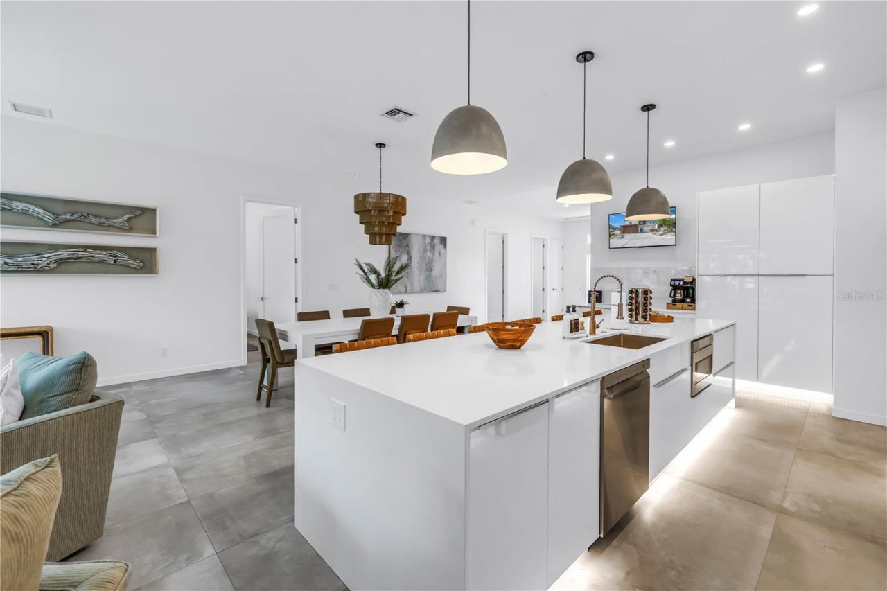 2314 Floyd Street, Sarasota, FL 34239 Photo