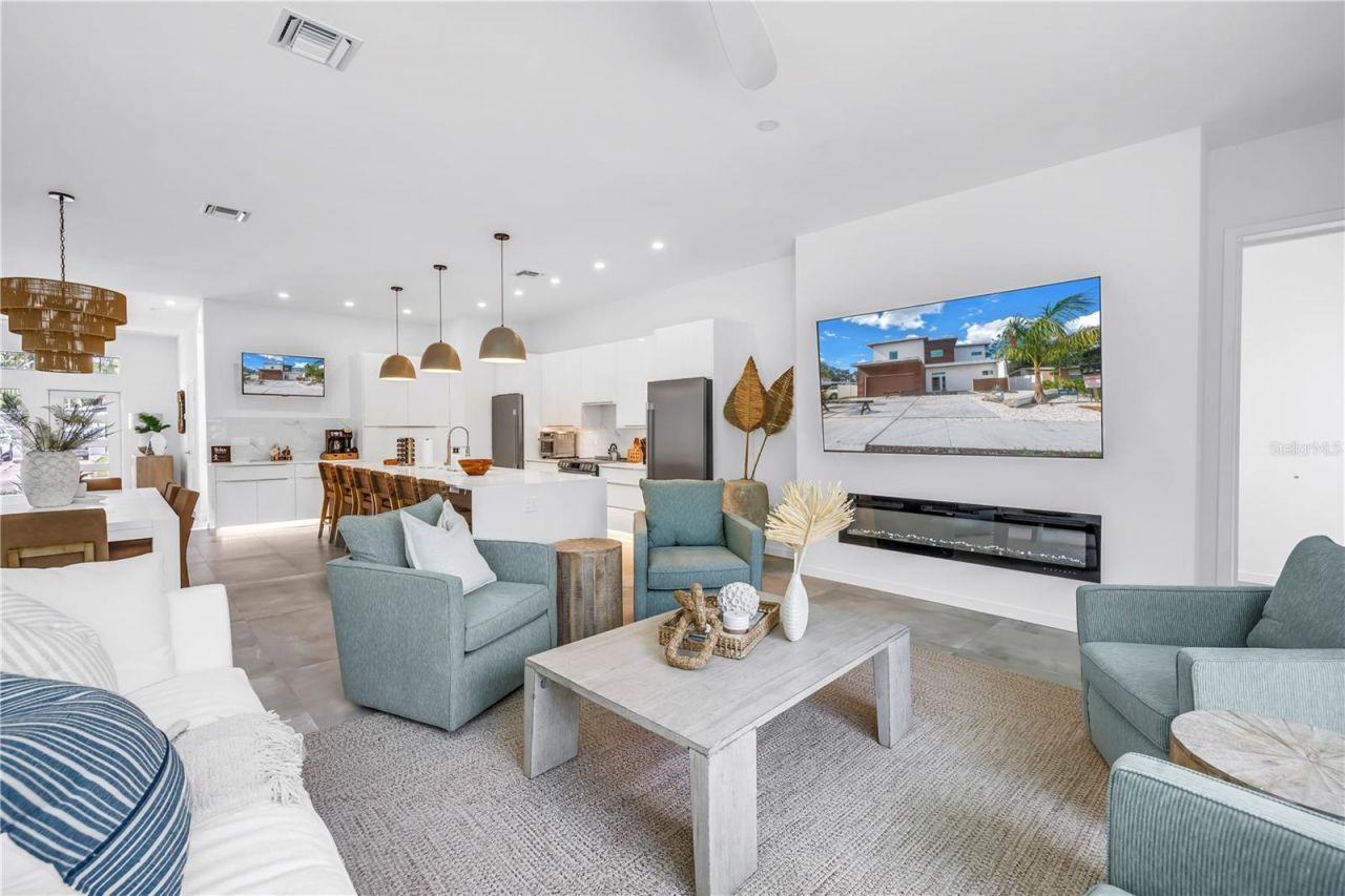 2314 Floyd Street, Sarasota, FL 34239 Photo