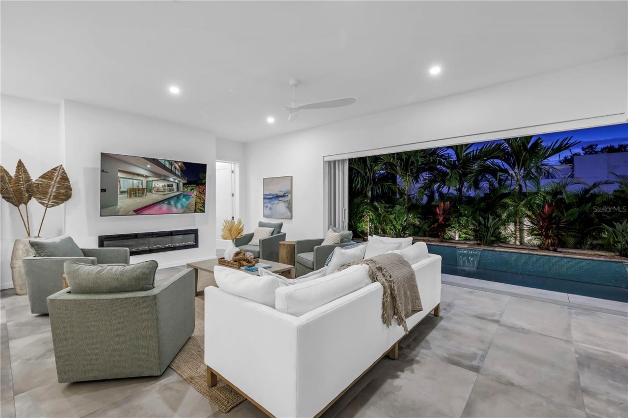 2314 Floyd Street, Sarasota, FL 34239 Photo