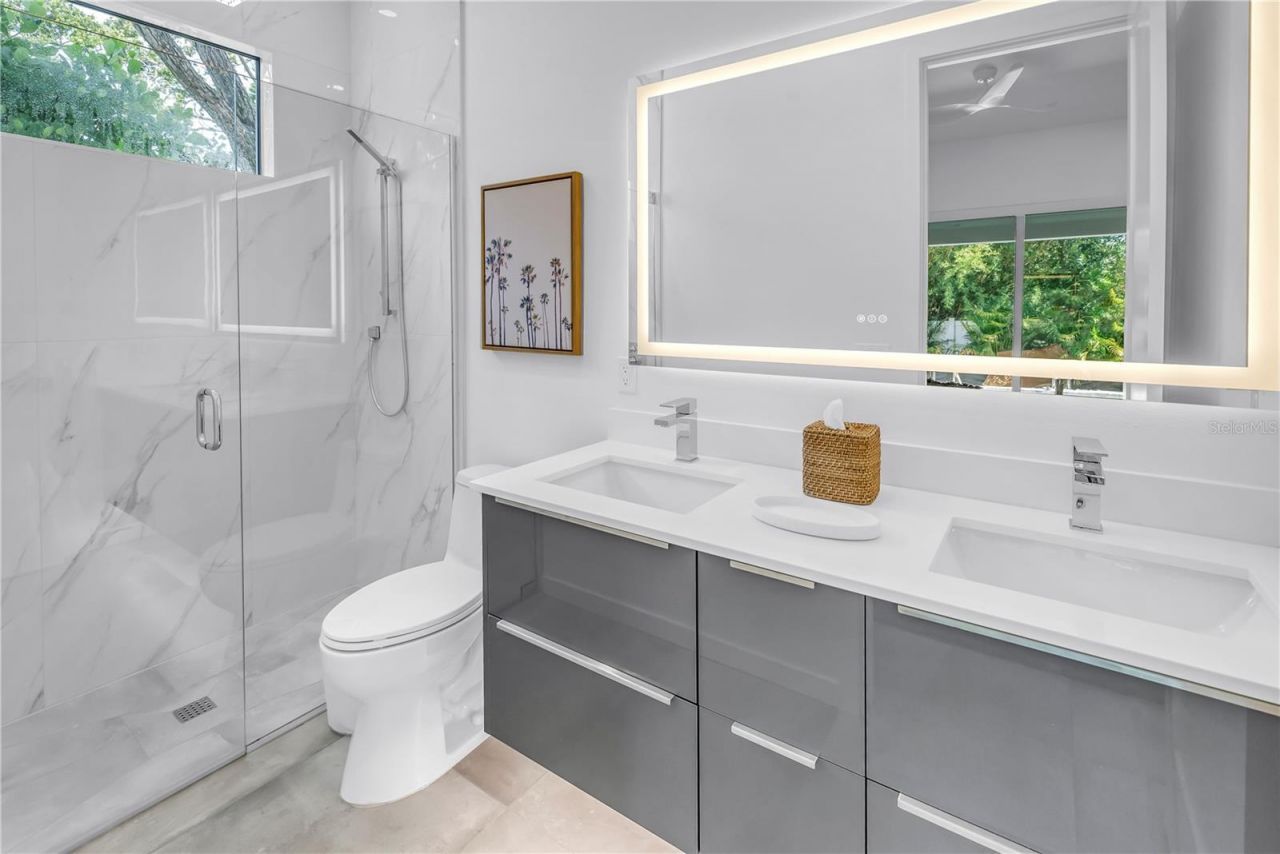 2314 Floyd Street, Sarasota, FL 34239 Photo