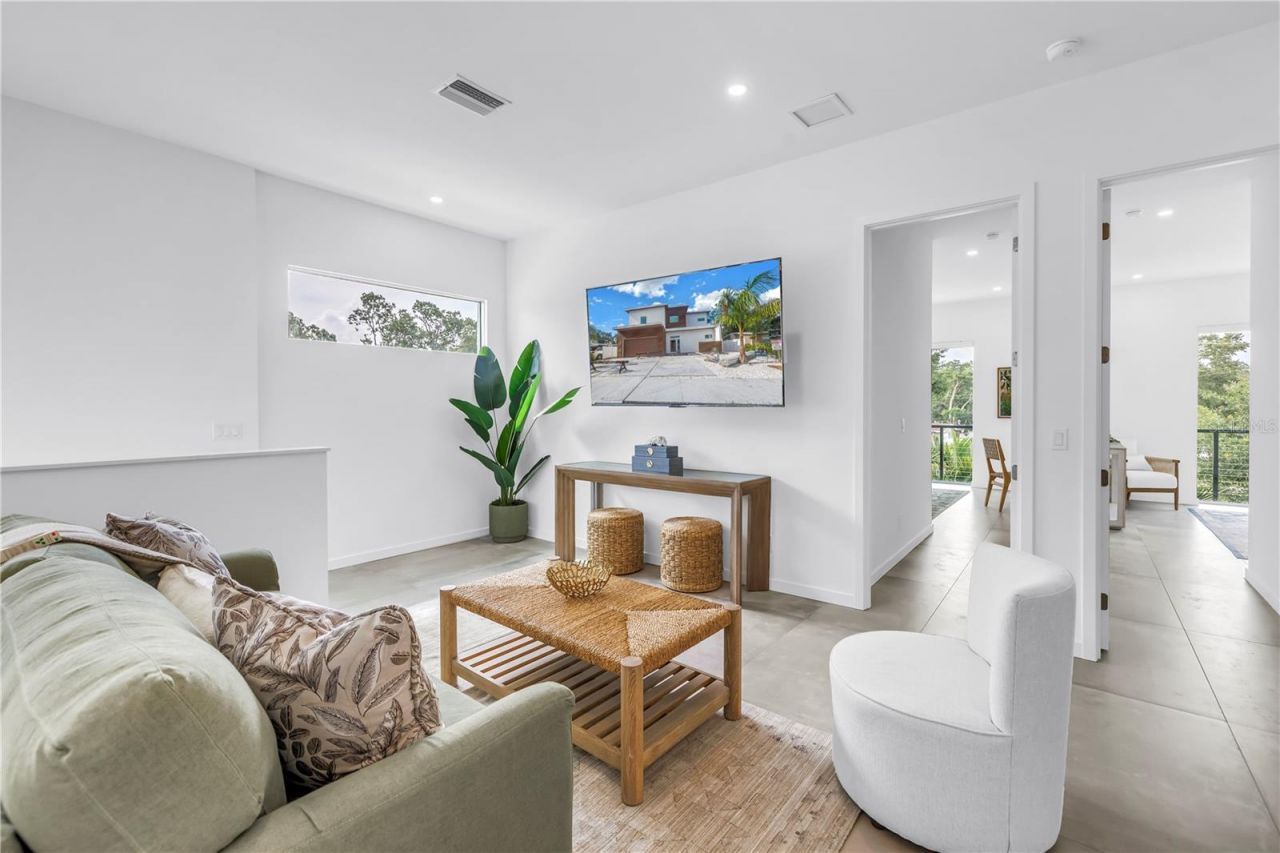 2314 Floyd Street, Sarasota, FL 34239 Photo