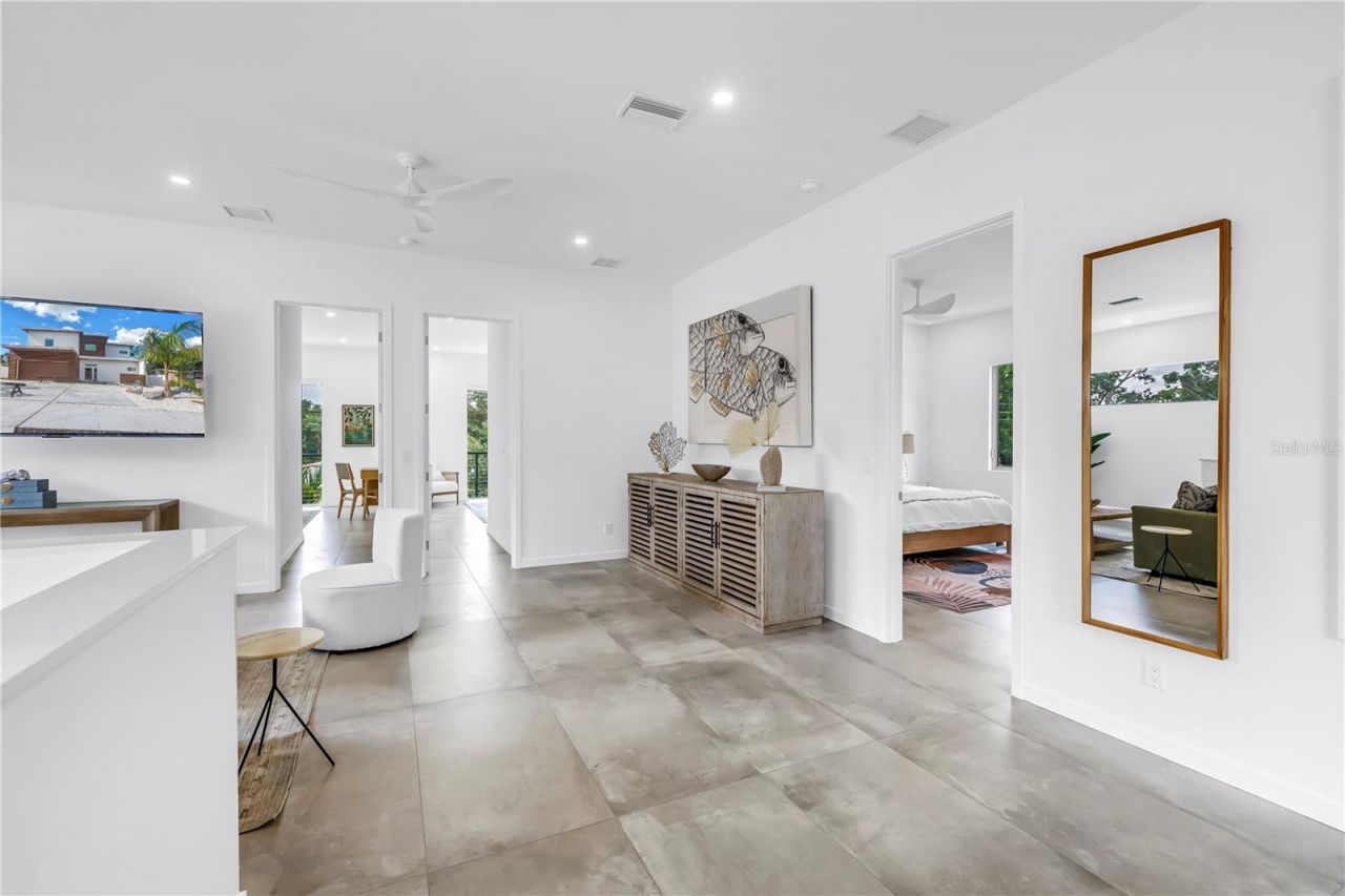 2314 Floyd Street, Sarasota, FL 34239 Photo