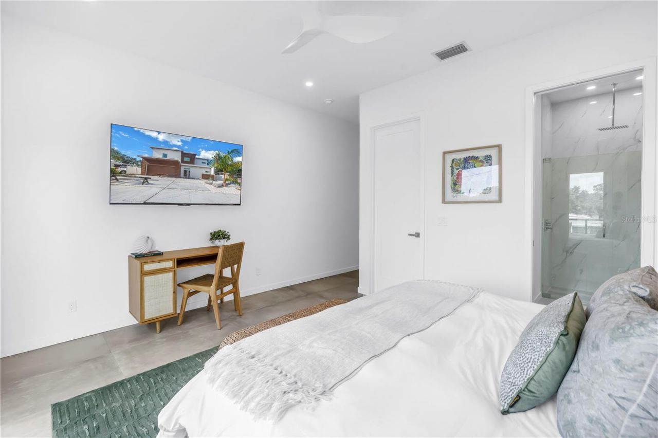 2314 Floyd Street, Sarasota, FL 34239 Photo