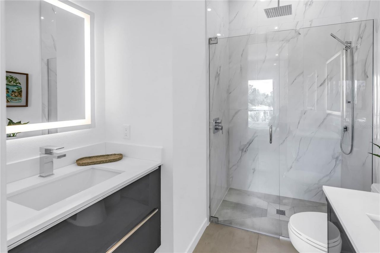 2314 Floyd Street, Sarasota, FL 34239 Photo