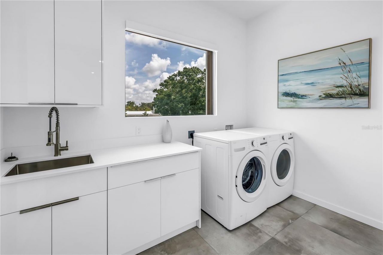 2314 Floyd Street, Sarasota, FL 34239 Photo
