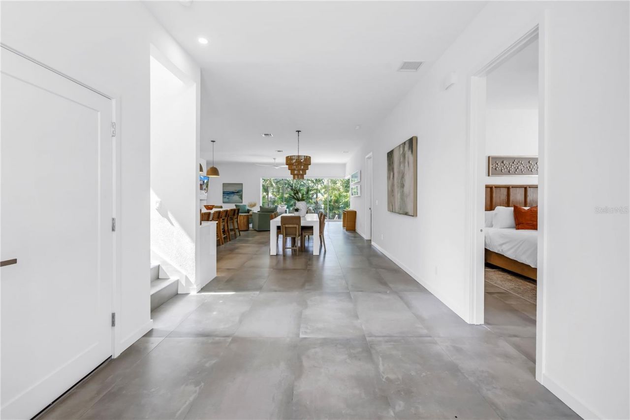 2314 Floyd Street, Sarasota, FL 34239 Photo
