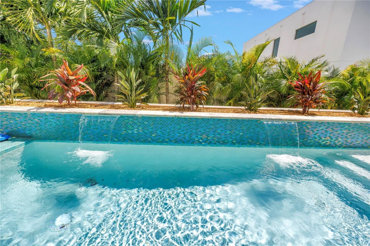 2314 Floyd Street, Sarasota, FL 34239 Photo