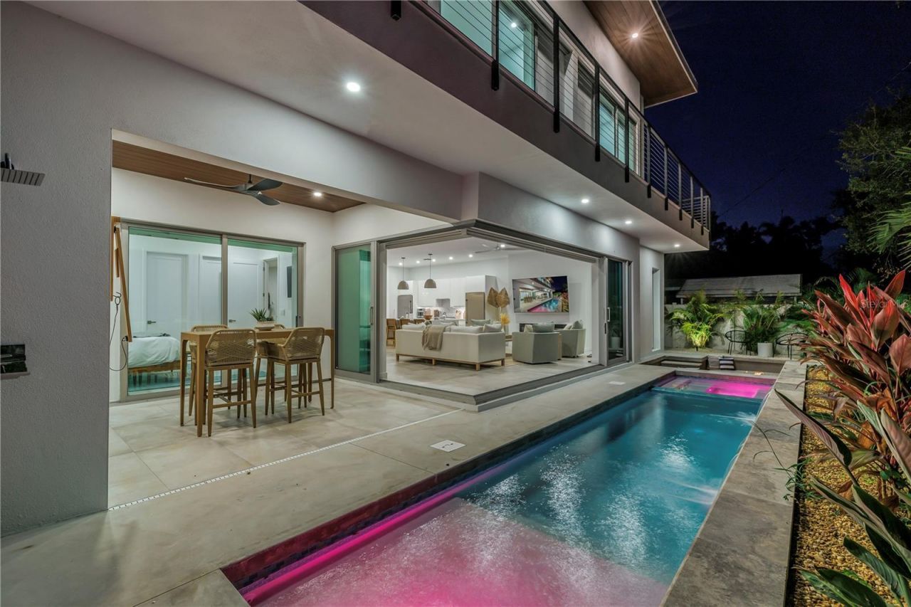 2314 Floyd Street, Sarasota, FL 34239 Photo