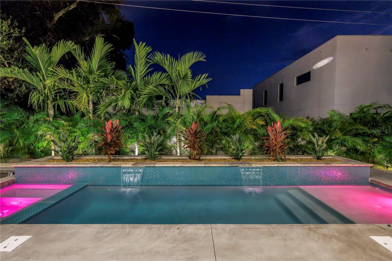 2314 Floyd Street, Sarasota, FL 34239 Photo