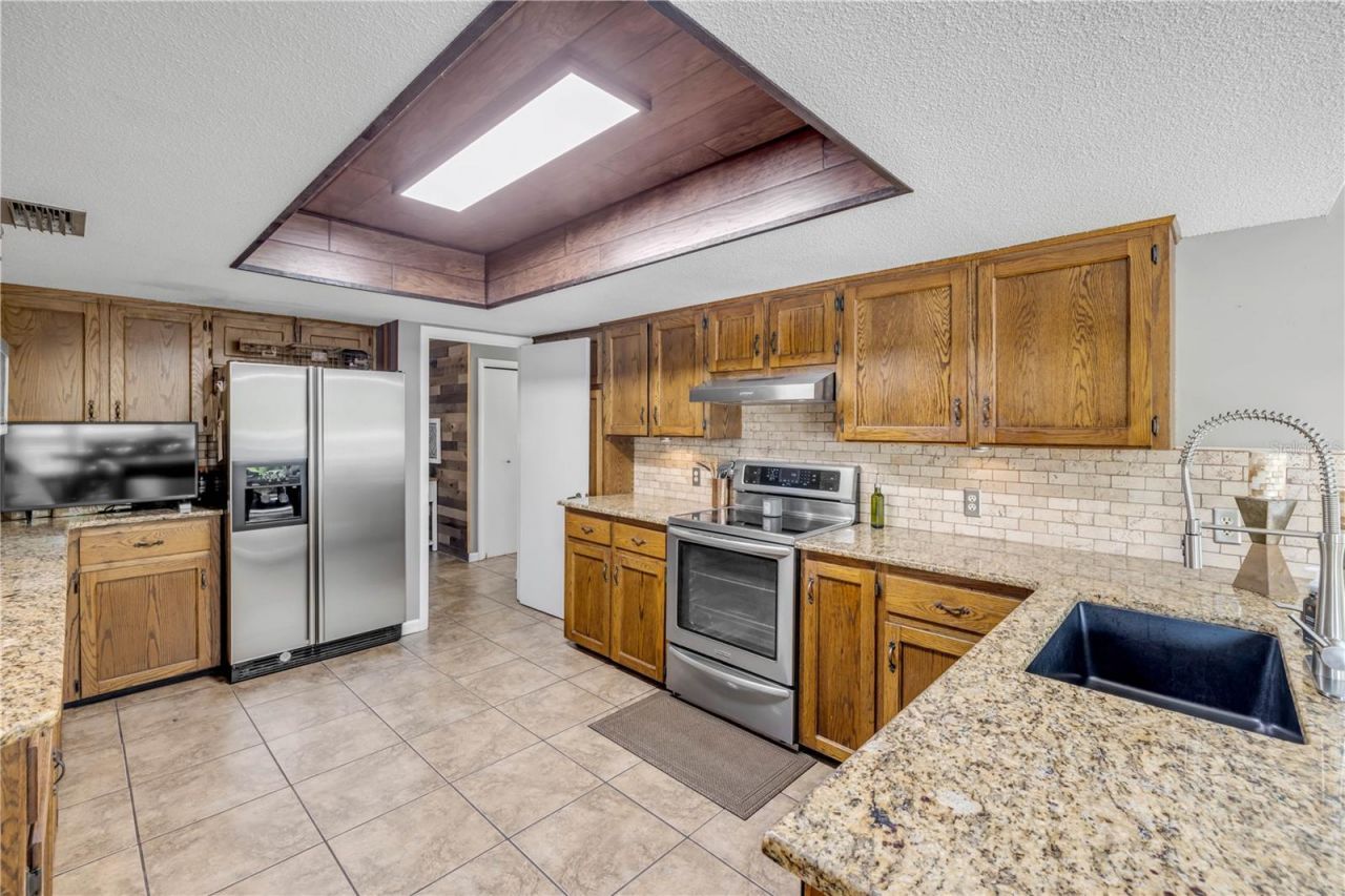 1080 E French Avenue, Orange City, FL 32763 Photo