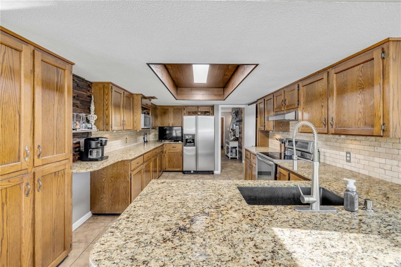 1080 E French Avenue, Orange City, FL 32763 Photo