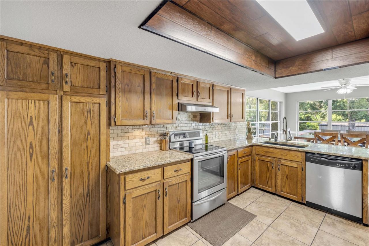 1080 E French Avenue, Orange City, FL 32763 Photo