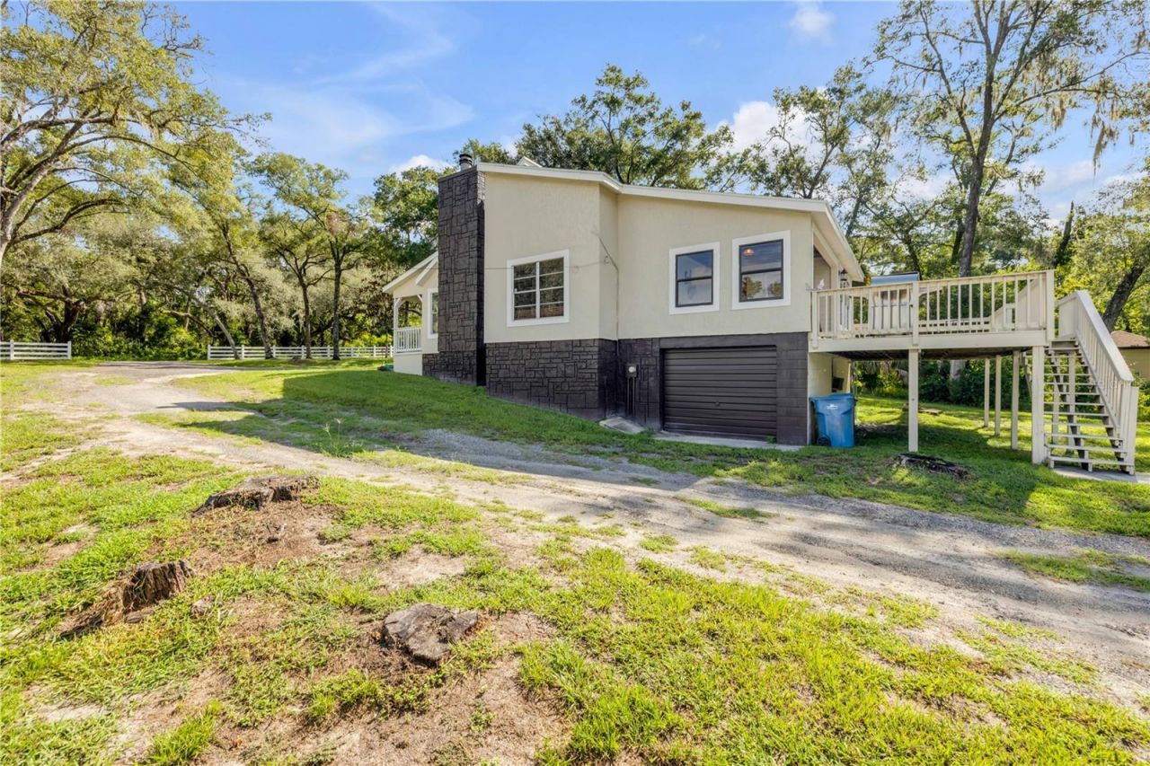 1080 E French Avenue, Orange City, FL 32763 Photo