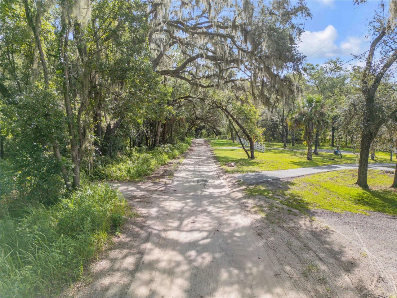 1080 E French Avenue, Orange City, FL 32763 Photo