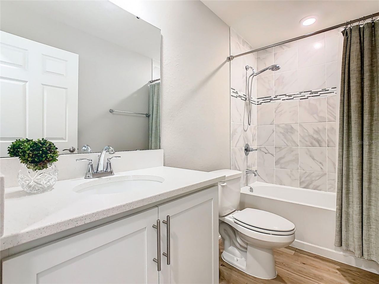 1060 Cascade Drive, Davenport, FL 33837 Photo