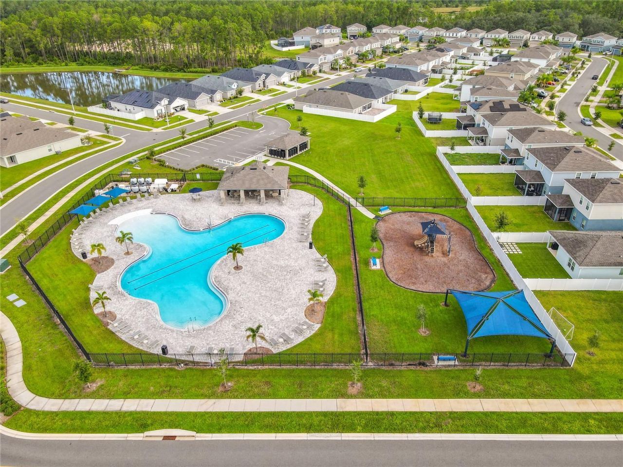 1060 Cascade Drive, Davenport, FL 33837 Photo