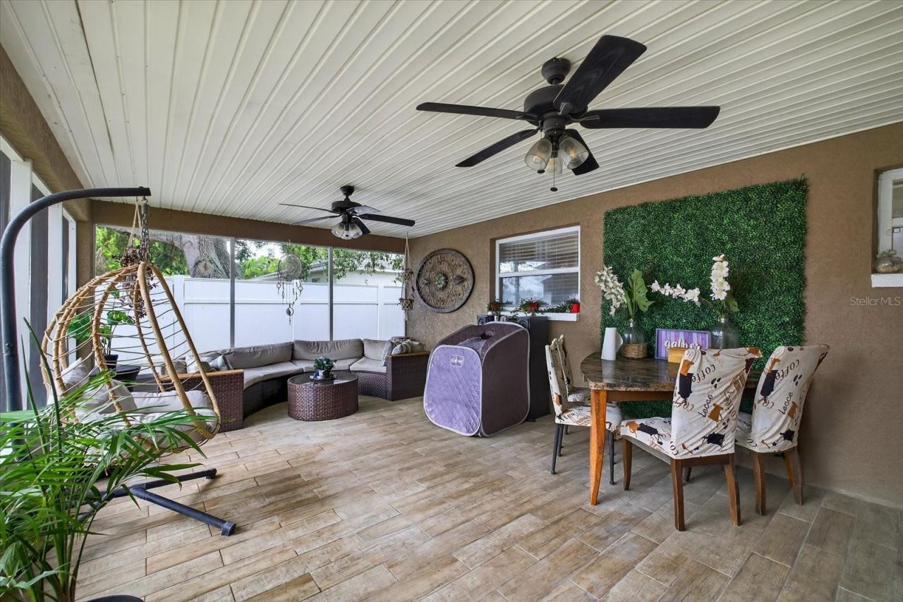 420 Lewis Boulevard Se, Saint Petersburg, FL 33705 Photo