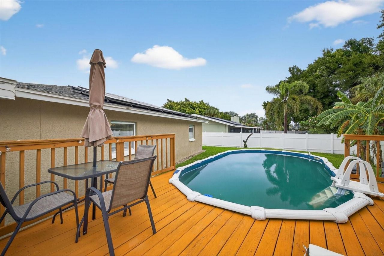 420 Lewis Boulevard Se, Saint Petersburg, FL 33705 Photo