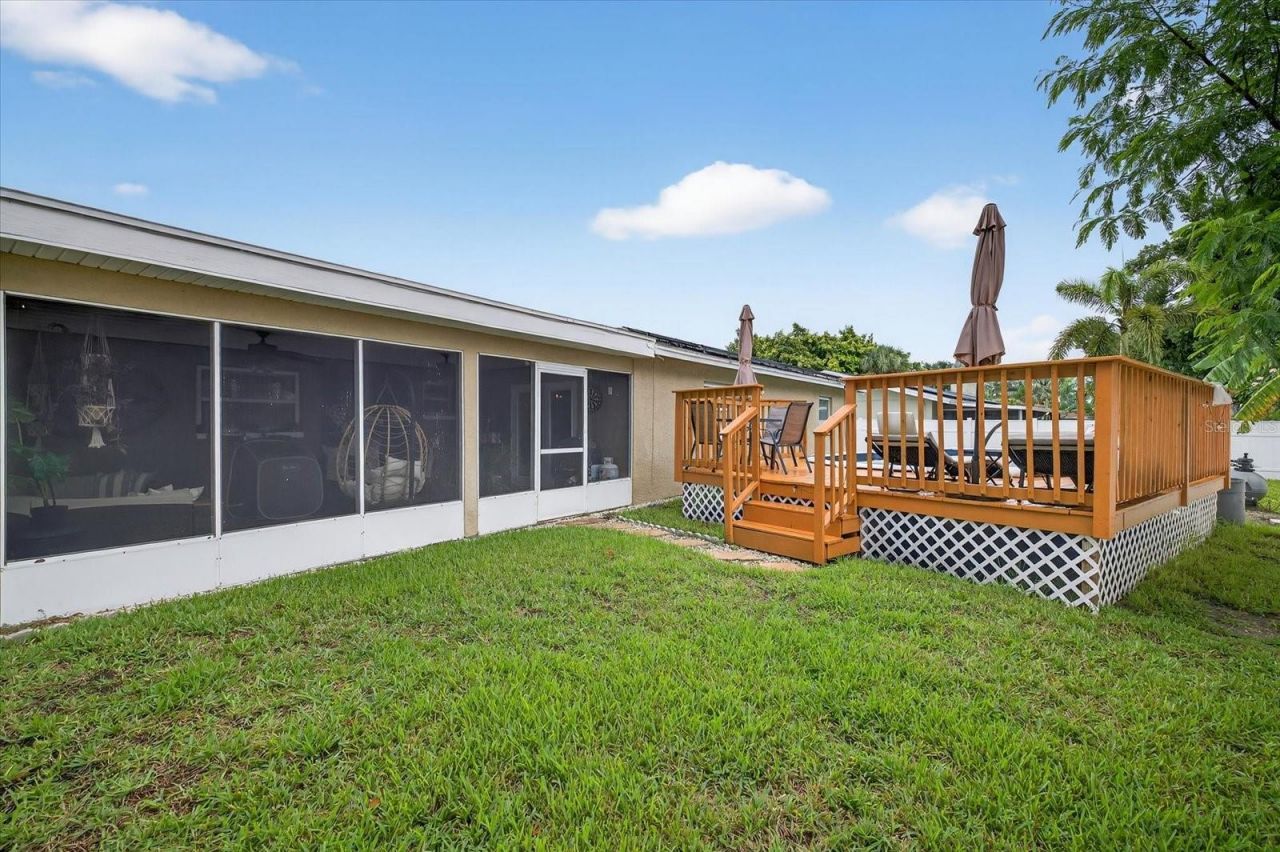 420 Lewis Boulevard Se, Saint Petersburg, FL 33705 Photo