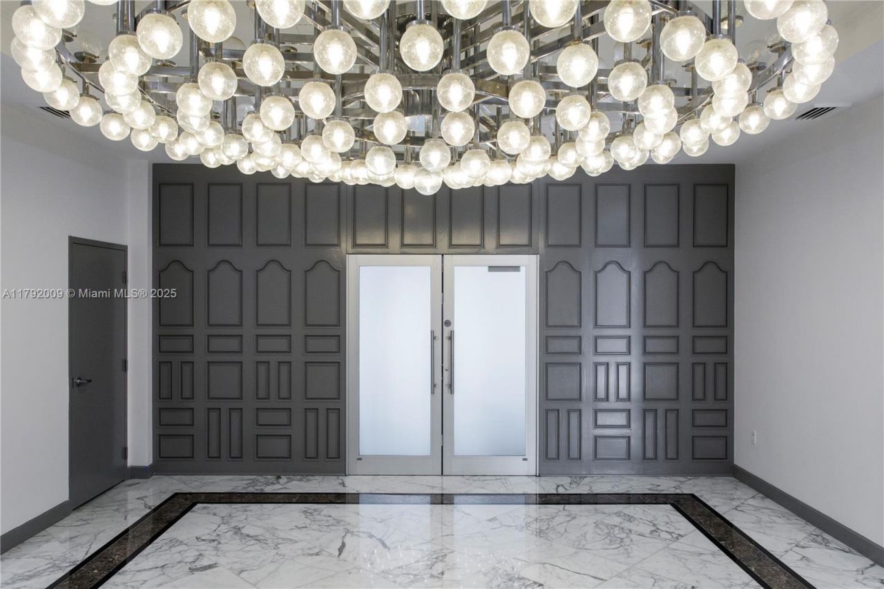 11 Island Ave, Unit 407, Miami Beach, FL 33139 Photo