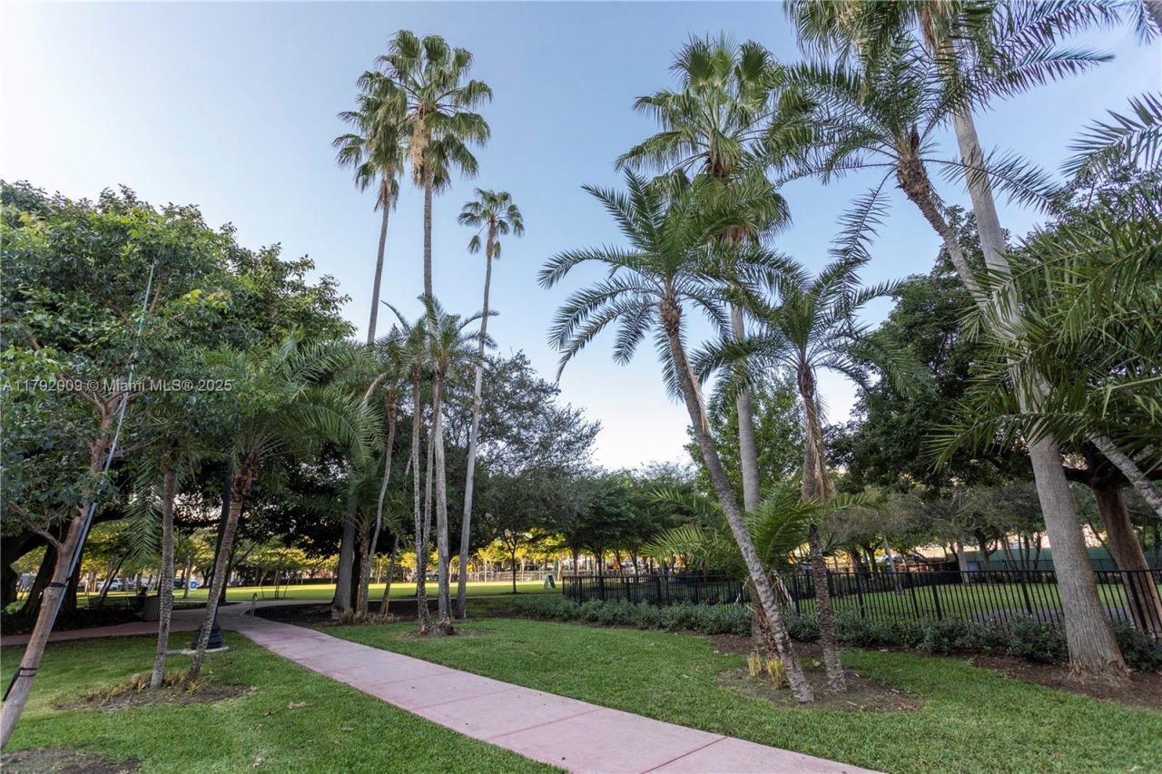 11 Island Ave, Unit 407, Miami Beach, FL 33139 Photo