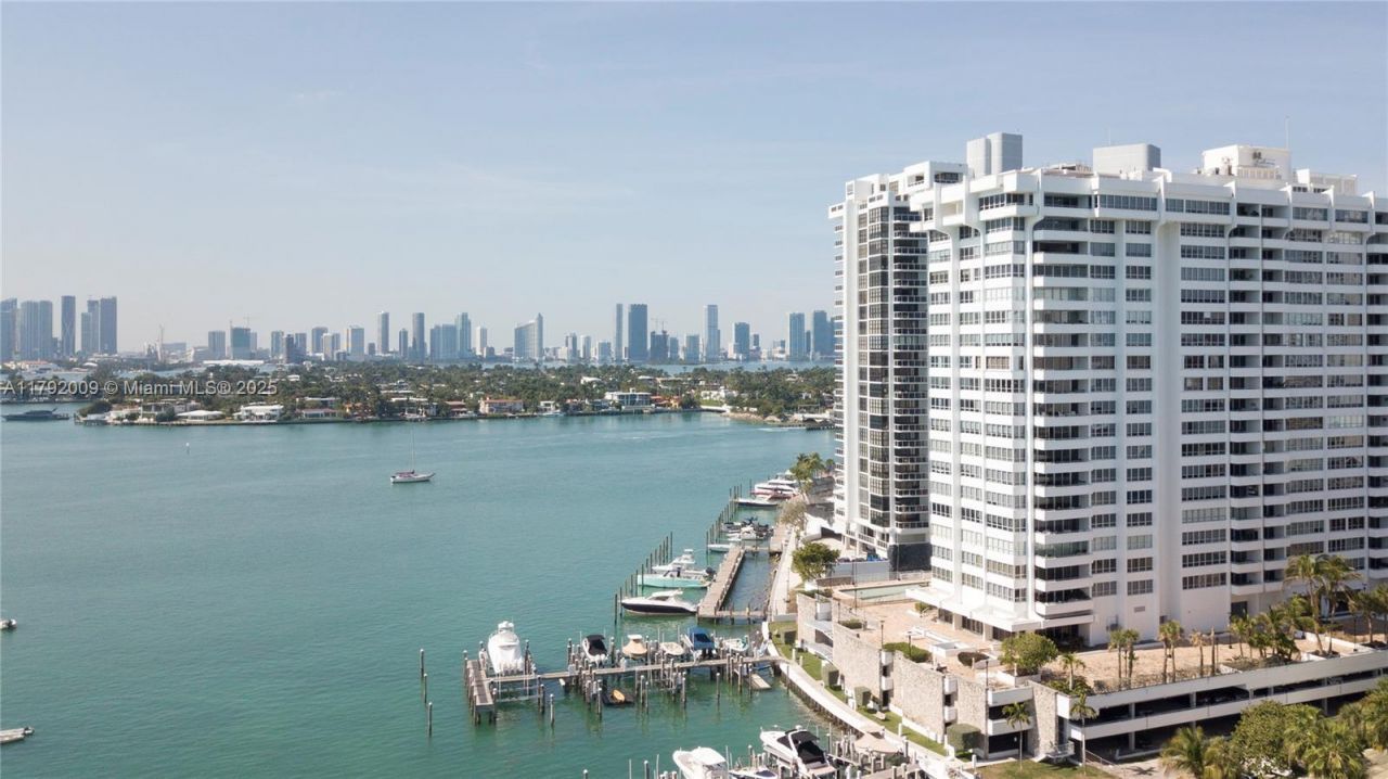 11 Island Ave, Unit 407, Miami Beach, FL 33139 Photo